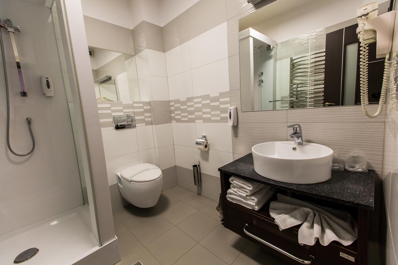 Hotel Grandis Apulum Mioveni ภายนอก รูปภาพ